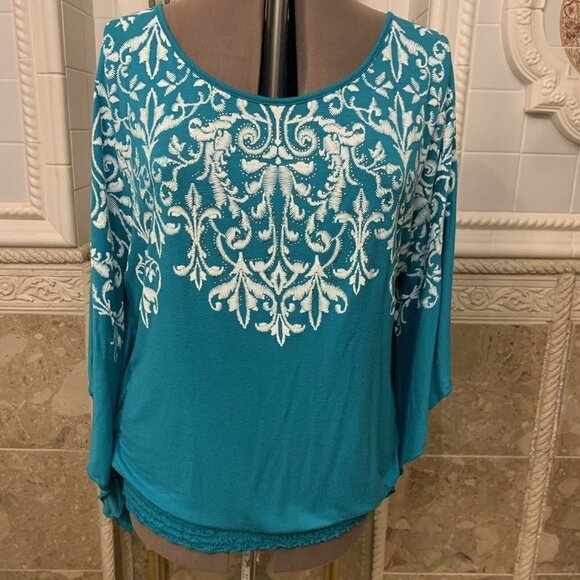 New Directions. Sz Large. Blouson. USA Embellished. Modified Batwing Top. B45 - Picture 1 of 6